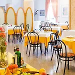 Garden Hotell Marotta