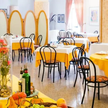 Garden Hotel Marotta