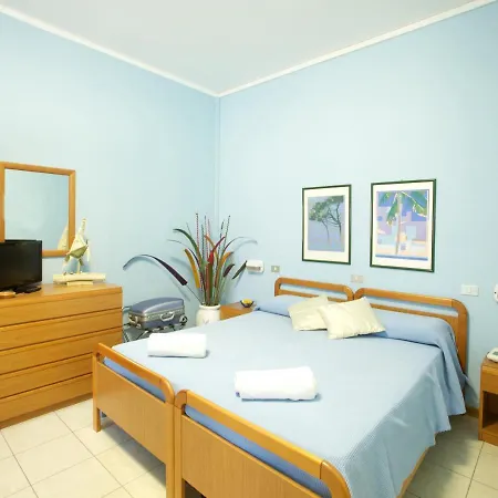 Hotel Garden 3*