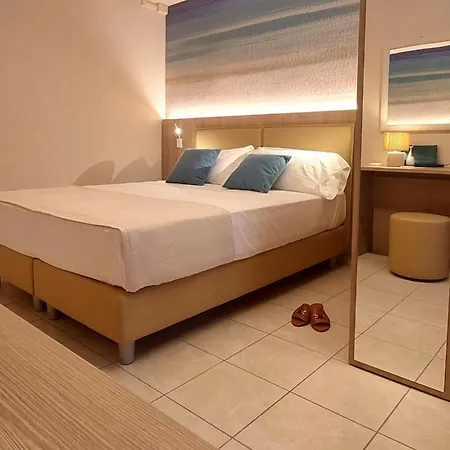 Hotel Garden 3*