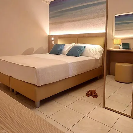 Hotel Garden 3*